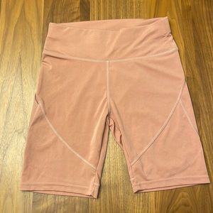 Yilaikeni Legging Shorts Size L